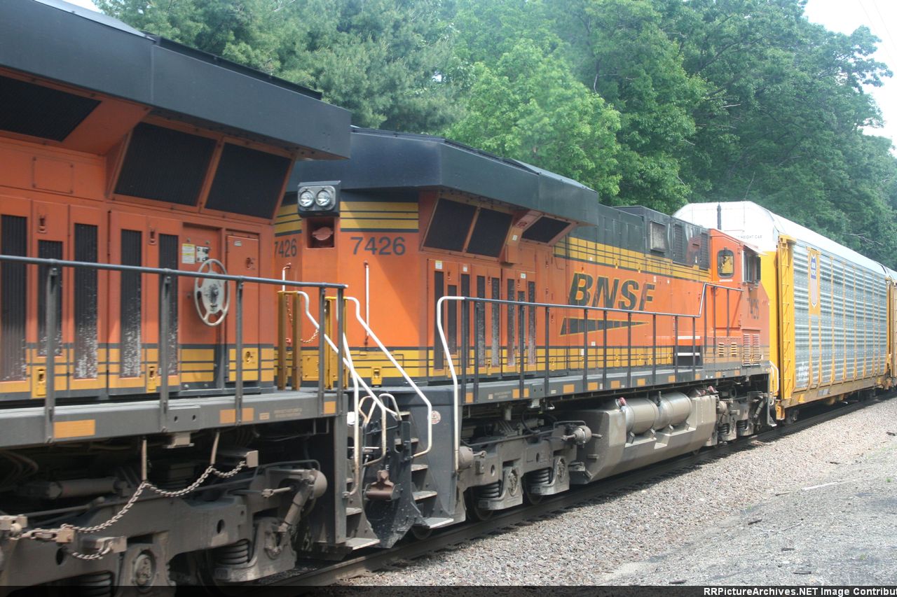 BNSF 7426